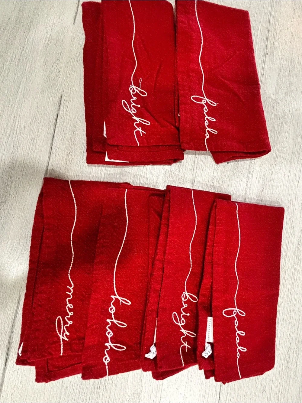 POTTERY BARN Set Of 6 Red Napkins Holiday Sentiments Organic Cotton Embroidered